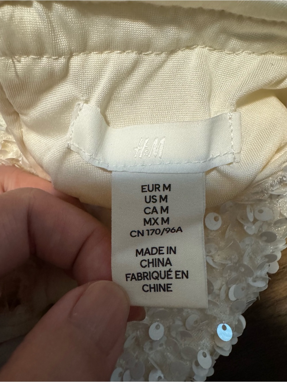 H&M women’s top with sequins (size M) - Picture 5 of 5